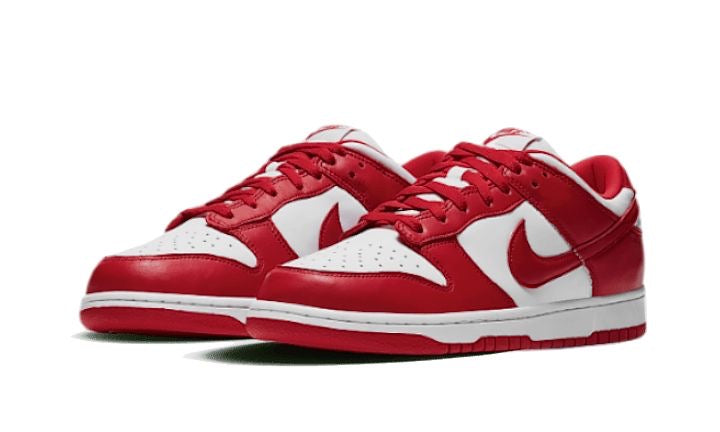 Nike SB Dunk Low
University Red